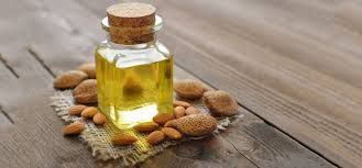 Φωτογραφία από Αμυγδαλέλαιο, Almond oil